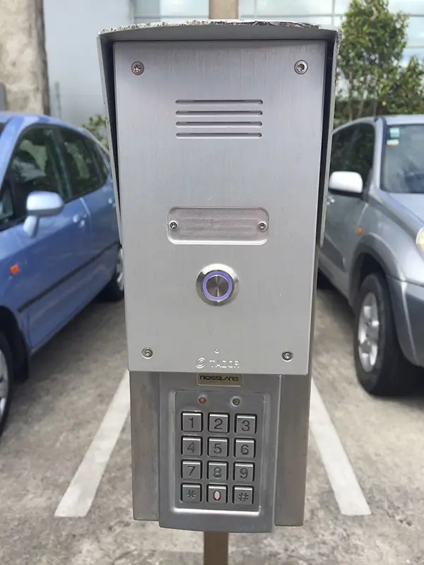 the-security-company-ltd-access-control-pedestal-intercom-closeup